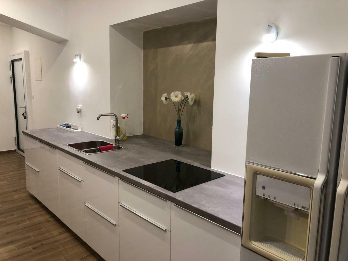 Jure Apartment In Ljubljana Luaran gambar